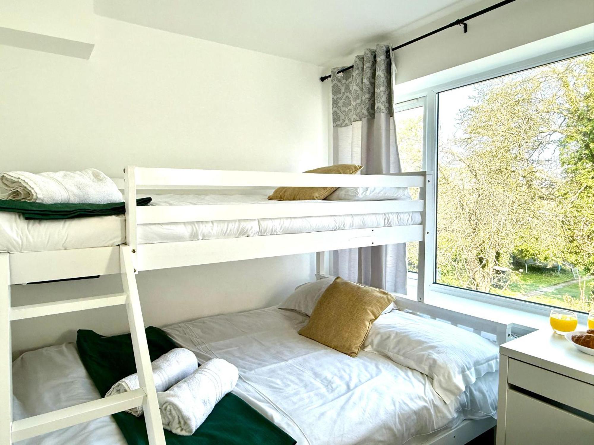 Panorama House, Luxury 2-Bedroom Apartment 2 Kidlington Exterior photo