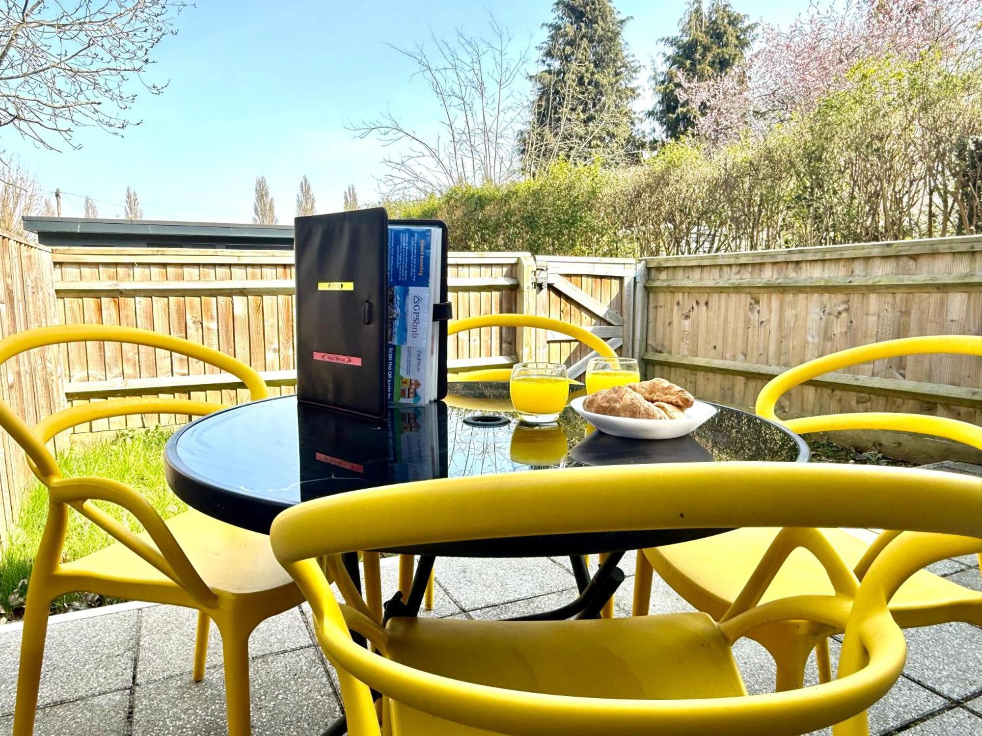 Panorama House, Luxury 2-Bedroom Apartment 2 Kidlington Exterior photo